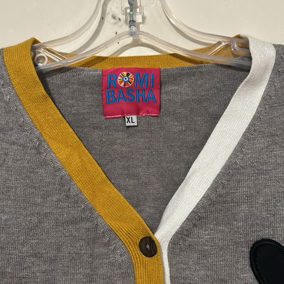 Romi Basha cardigan - Picture 2 of 6